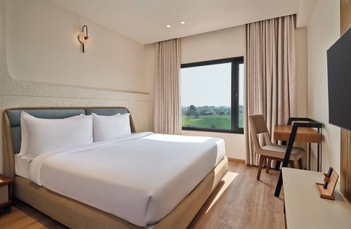 Ujjain Hotel | VARAY GRANDE