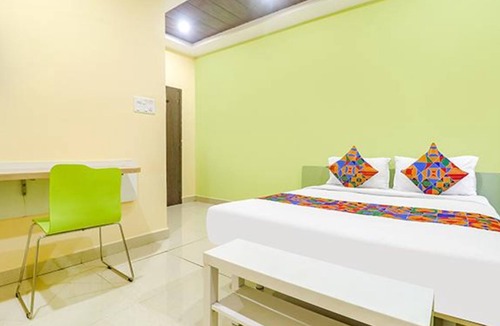 Hyderabad Hotel | Via Airport Stay Inn - Nr, Rajiv Gandhi International Airport