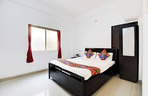Pune Hotel | Via Royal Stay I