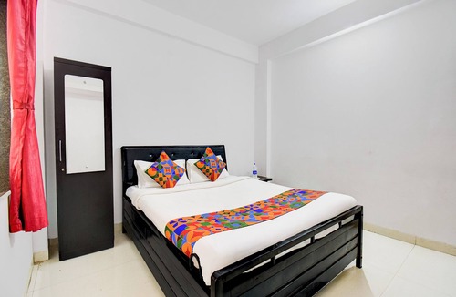 Pune Hotel | Via Royal Stay I