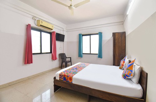 Paud Hotel | Via Season Inn