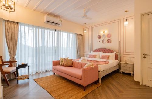 Pilerne Industrial Estates Villa | Villa Fleuve 6-BHK Riverfront Hideaway With Infinity Pool & Bathtub