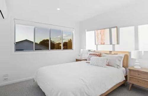 Miami House | Villa Luxe Miami, Heated Pool, 5 min walk to beach