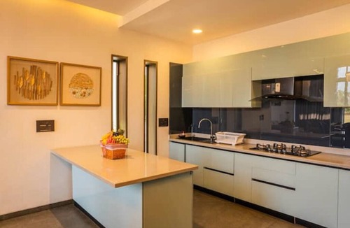 Nagoa Villa | Vilmaris Sundowner Party Villa 5BR Pvt Pool