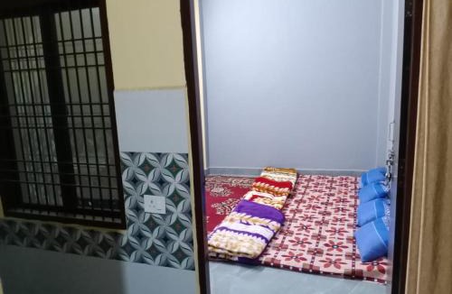 Jhusi House | Vinay Stay Home
