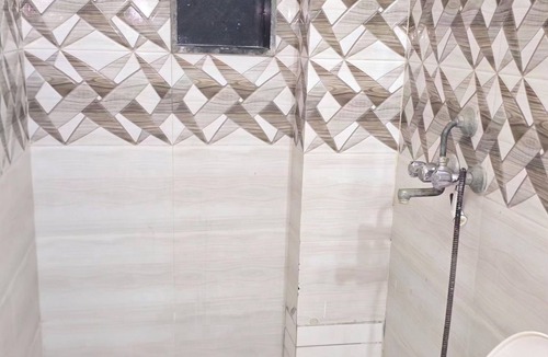 Mathura Hotel | Vinayak Palace