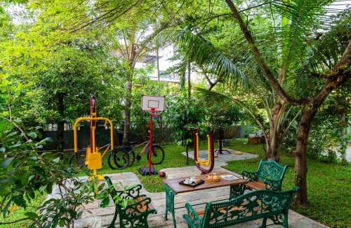 Malayattur Villa | Vintage Retreat by ELIVAAS 5-BHK Riverfront Heritage Villa