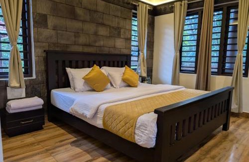 Honavar Cabin | Vintage Village Home Stay
