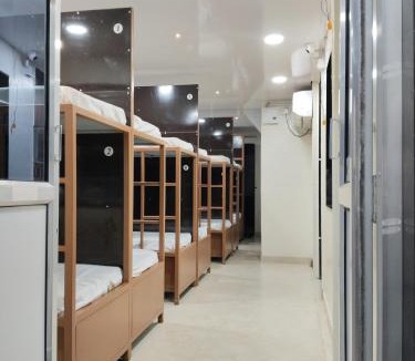 Solapur Hostel | Viresh Cottage