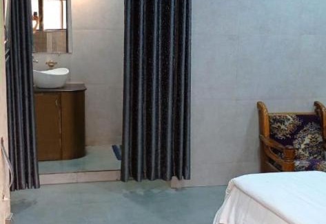 Daulatabad Hotel | Vishwa hotel and lodging
