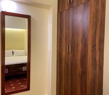 Srirangam Apartment | Viswa Residency Srirangam - Heritage Rooms