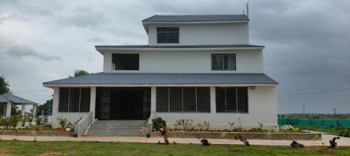 Farooq Nagar Villa | Vivaan farmhouse