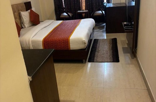 DLF City Hotel | VR Residency 83