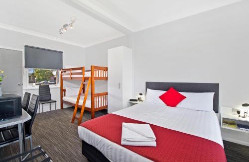 Wauchope Hotel | Wauchope Motel