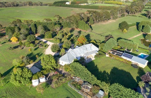 Medway House | Wembley House, Southern Highlands
