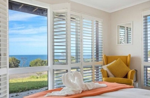 Tathra Resort | Whale Stay - The Magic of The Sapphire Coast