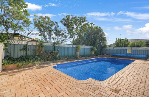 Dubbo House | Whispering Glen - Pool Entertainer, Close to Zoo
