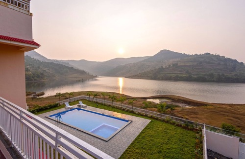 Igatpuri Villa | Whispering Vale, Igatpuri by Ebony Stays | Luxury 5BHK with Pool & Mountain View