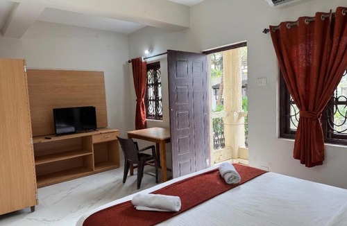 Baga Hotel | White Rose By The Beach
