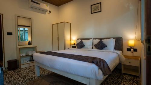 Vagator Resort | Whiteflower Cottages Vagator