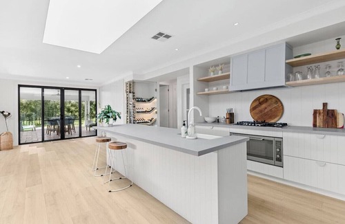 Pokolbin House | Whitepepper Cottage, Pokolbin, Hunter Valley