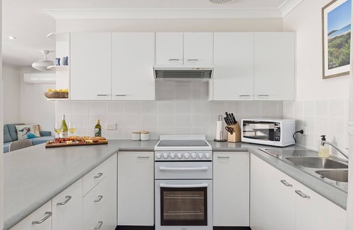 Fingal Bay House | Whitesands Hideaway — Stay 3 Pay 2