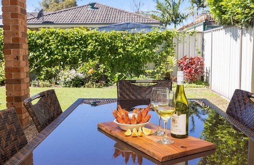 Fingal Bay House | Whitesands Hideaway — Stay 3 Pay 2