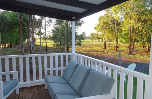 Mugga Downs Cabin | Whitewood Rural Retreat: 30 acre Luxury Farmstay
