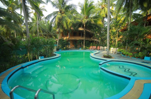 Puthenthope Hotel | Wild Palms on Sea
