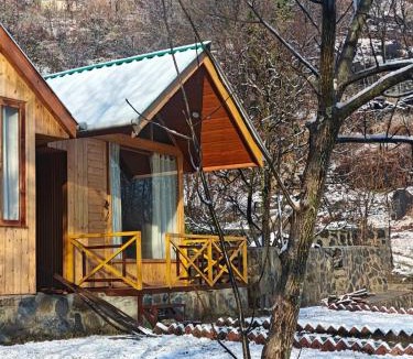 Bandrol Hotel | Wildwood Cabins Manali