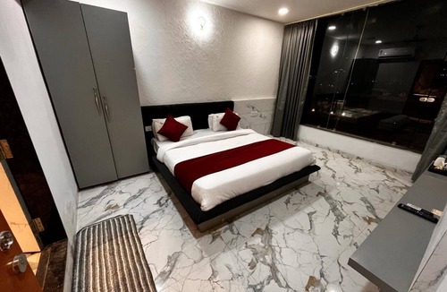 Indore Hotel | Wishotel Inn Musk