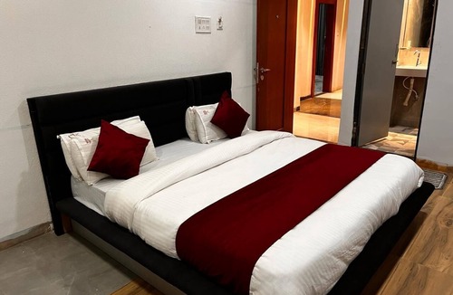 Indore Hotel | Wishotel Inn Musk