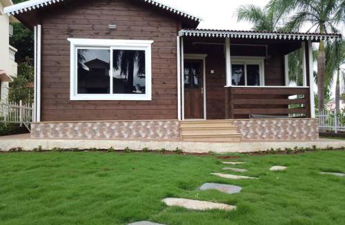 Murbad Villa | WoodnStone -Lakde ka Bunglow