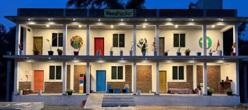 Auroville Hostel | WoodPacker Hostel Auroville Pondicherry