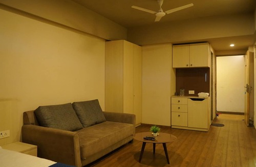 Dumas Hotel | Wow Studio at Weekend Address