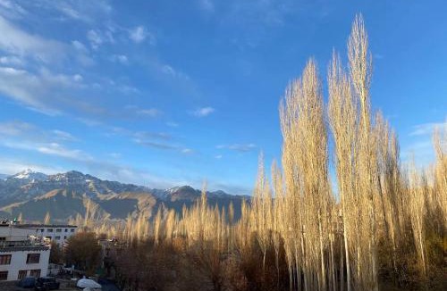 Leh Hotel | Yarab Tso