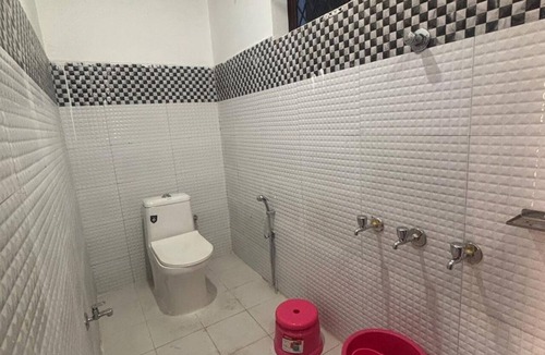 Dugalbitta Hotel | Yash Homestay Huddu