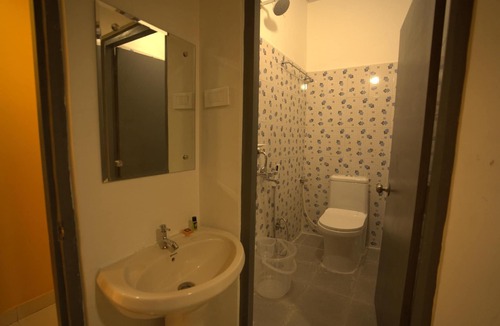 Kondapur Hotel | Yellow Bells Signature