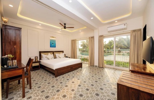 Arambol Hotel | Yellowstone Resort Arambol
