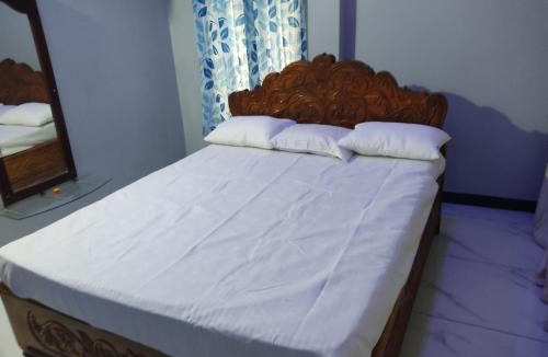 Bhimavaram Apartment | Yerramsetti Vaari Homestay, Full 3BHK, AC Rooms , Kitchen Access Self Cooking