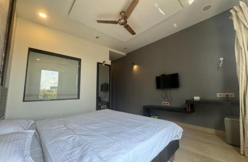 Lonavala Resort | Zestin Hill Resort Lonavala