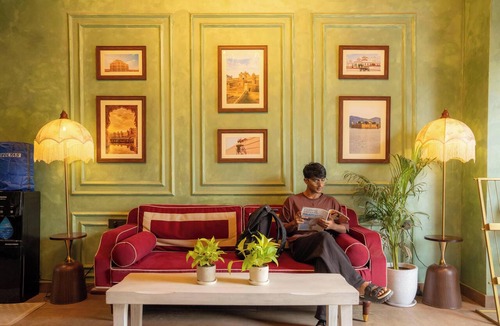 Sindhi Camp Hotel | Zo Selections Jaipur by Zostel