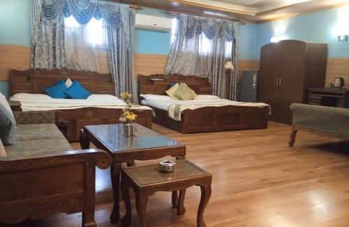Brein Hotel | zoz Stream