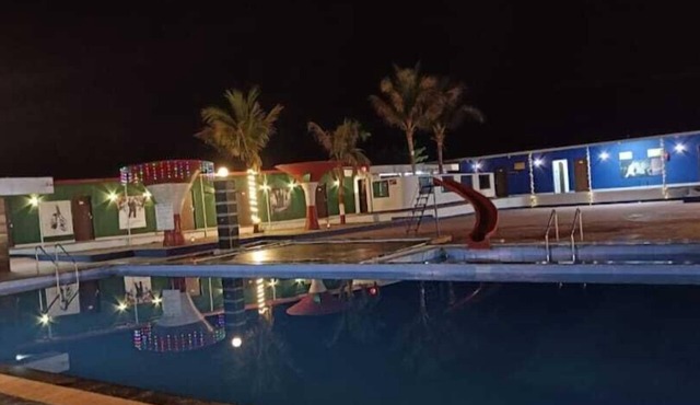 007 Universe Resort