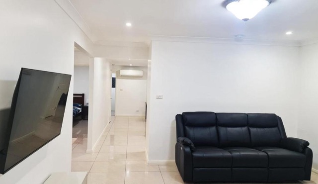 3 Bed Room, Luxury Home