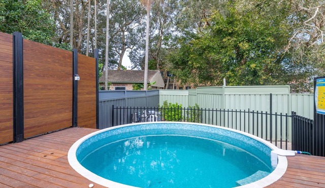 3 Davidson St - pool , air con, Wi-Fi and pet friendly