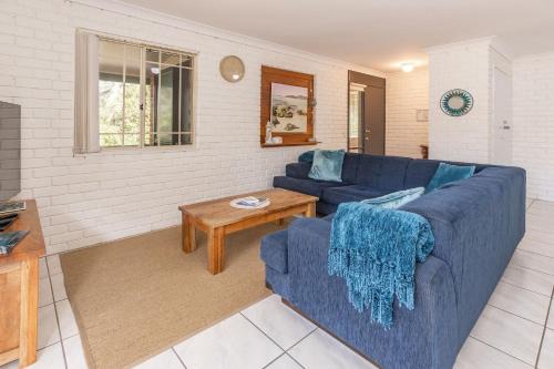 3 Melaleuca