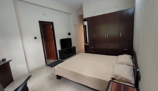 5-10 Mins from Mg road and UB city- Centrally located