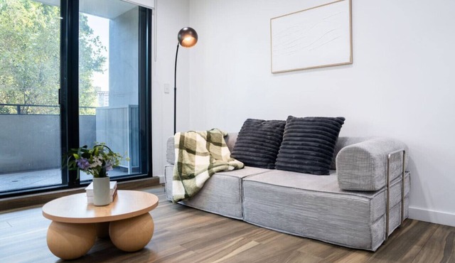 A Quiet Urban Retreat in City
