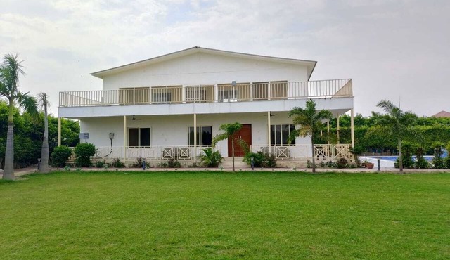 Aarya farm house Noida by PartyBea Events